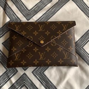 Large kirigami pouch